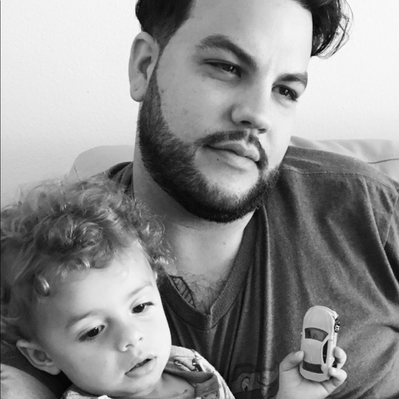 Meet your Posher, Juan - Picture 4 of 9